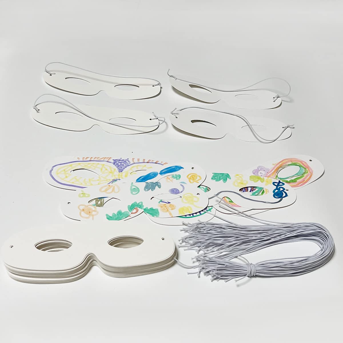 Lependor 72 Pack White Paper Eye Masks, Plain Masquerade Mask DIY Blank Masks Decorate for Costume Party, Halloween Party - 72 P