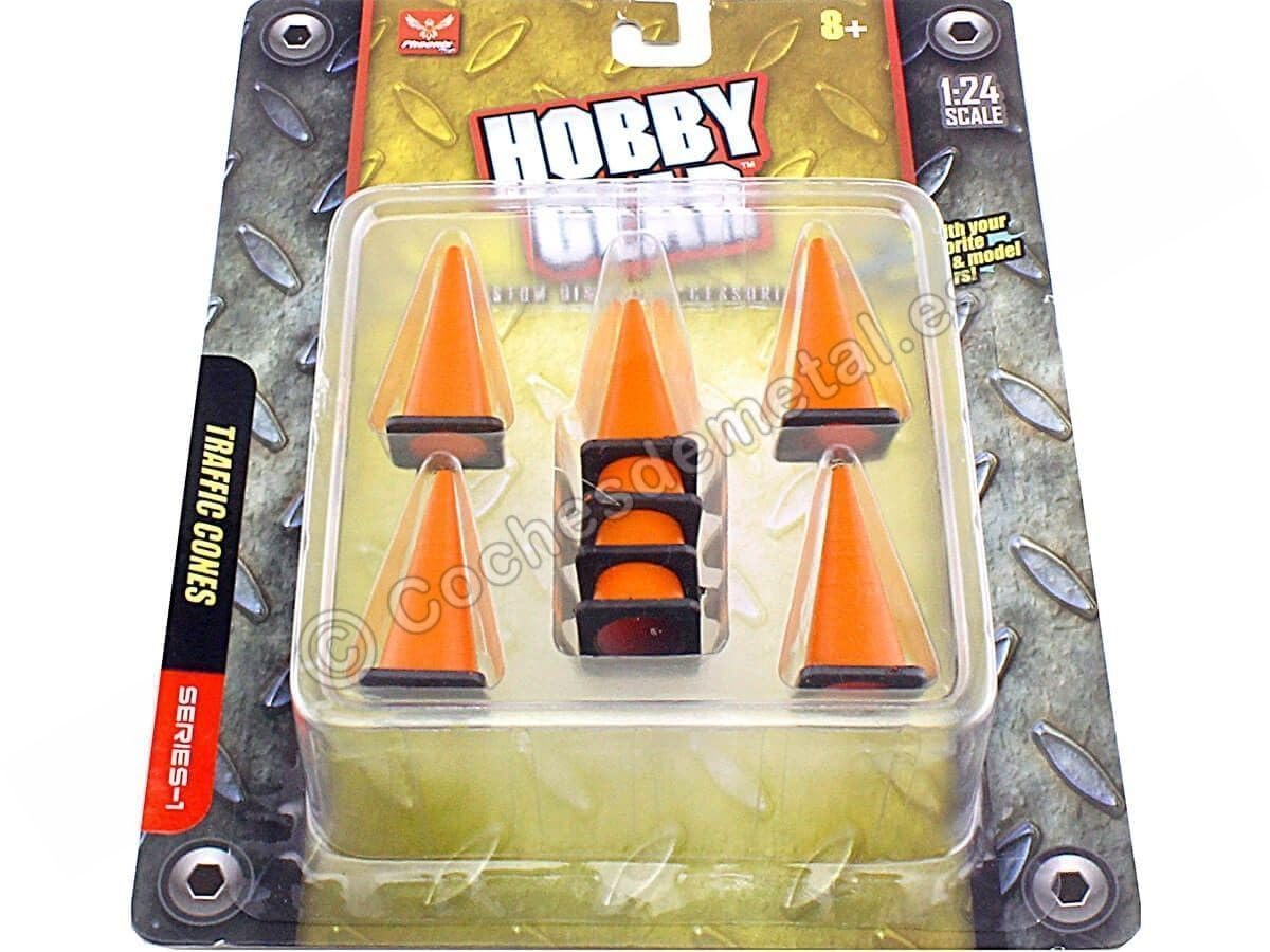 'Hobby Gear'' Traffic Cones Series 1 - 8 Cone Set