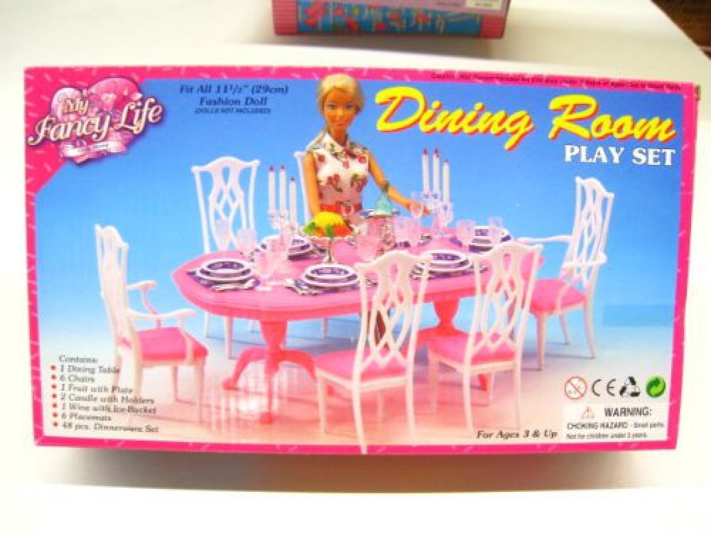 Gloria Dining Room Set