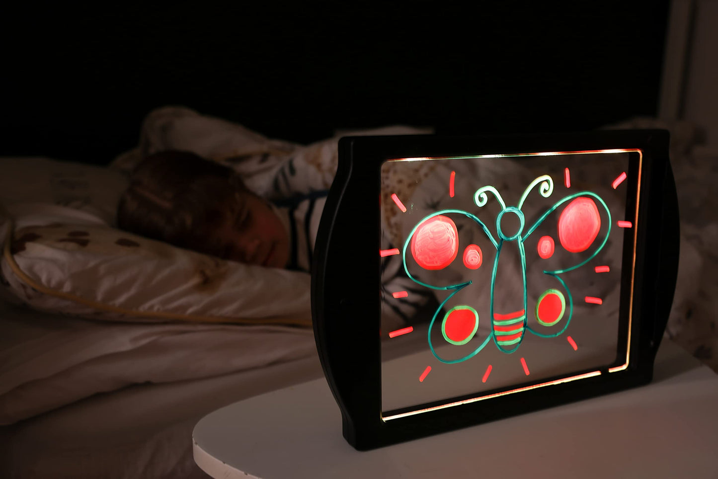 Marvin's Magic Neon Glow Craft Kit - Light Up Tracing Pad for Kids - Black Glow Art Board - Model MMG 009/B