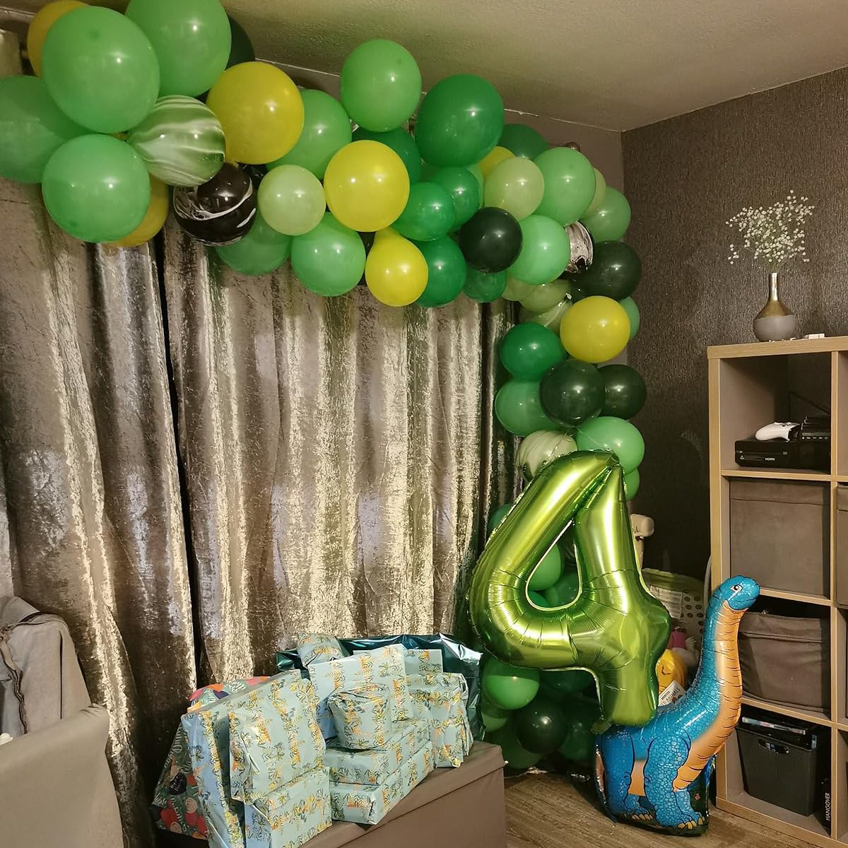 Paticool 40 Inch Green Number Balloon 4, Large Number Foil Balloons Mylar For Girl Boy Birthday Party Celebration Decorations Su