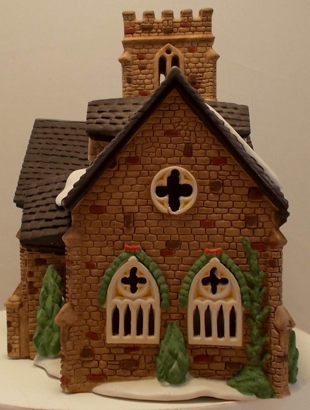 Dept 56 Lighted Knottinghill Church (#55824, Heritage Village Collection, Dickens Village Series), Retired Collectible