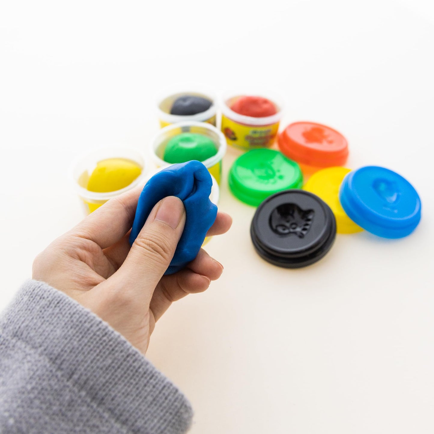 BAZIC Modeling Dough 1 Oz, 5 Primary Colors, Non Toxic Soft DIY Modeling Clay with Mold Caps for Art and Crafts, Sculpting, Kids