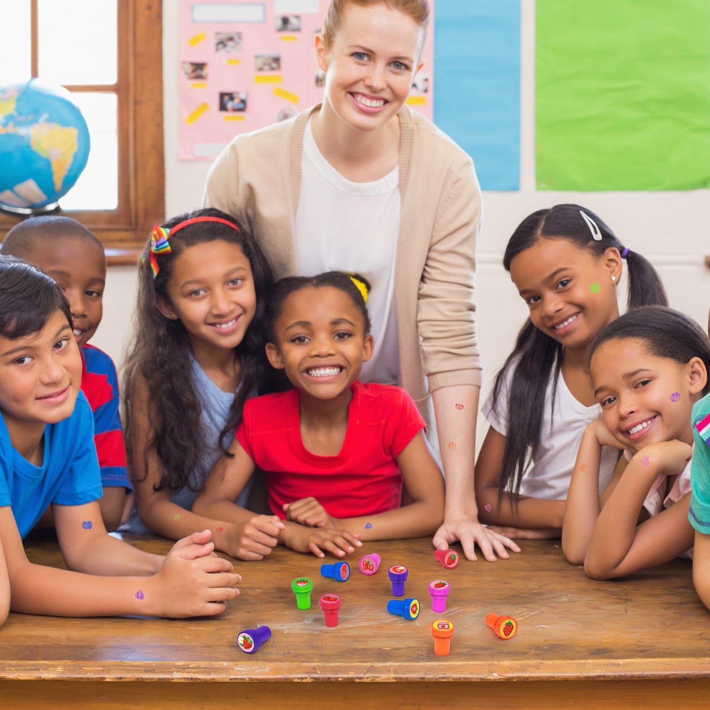 Cinrobiye 24 Pcs Strawberry Stampers for Kids, Cute Fruit Party Favors, Pink Stamps for Birthday Party Supplies, Carnival Prizes