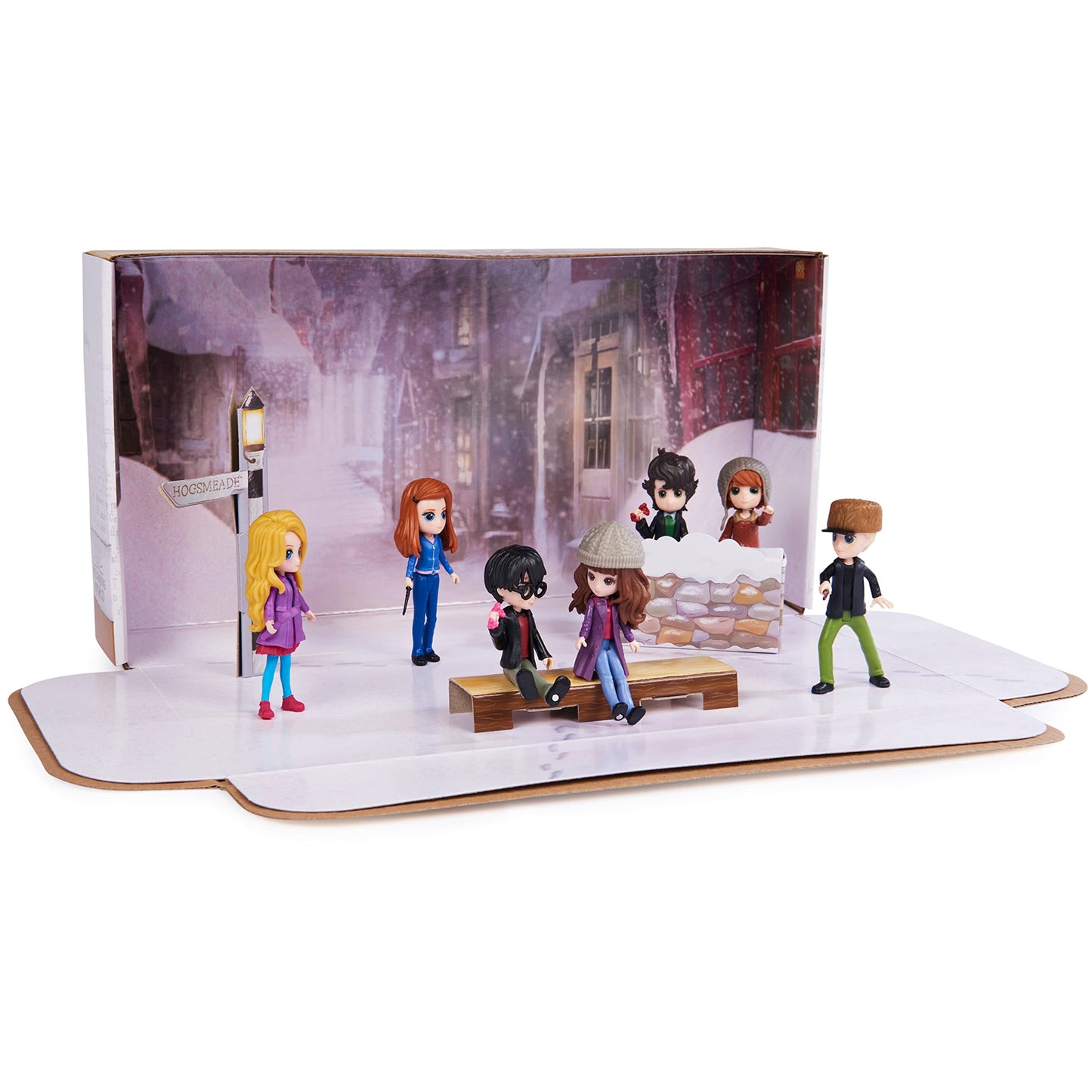 Wizarding World Magical Minis Hogsmeade Collector Set - 7 Figures, Plastic, Ages 6+, Model 6065055