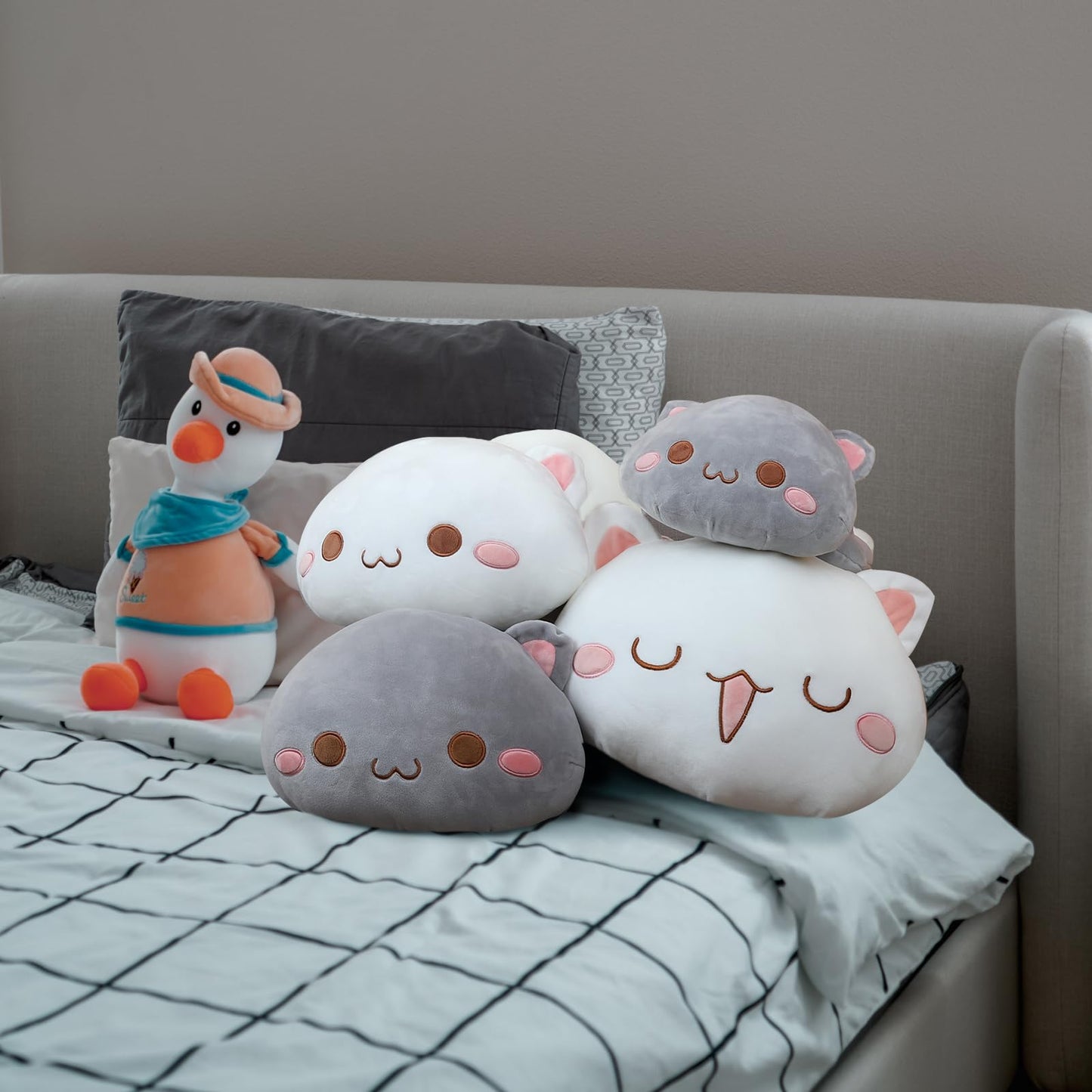 Afan Super Soft 19.6'' Cute Cat Kitten Doll Plush Toy Kawaii Anime Plush Cute Stuffed Animal Cat Toys For Kids Girls Boys Cat (G