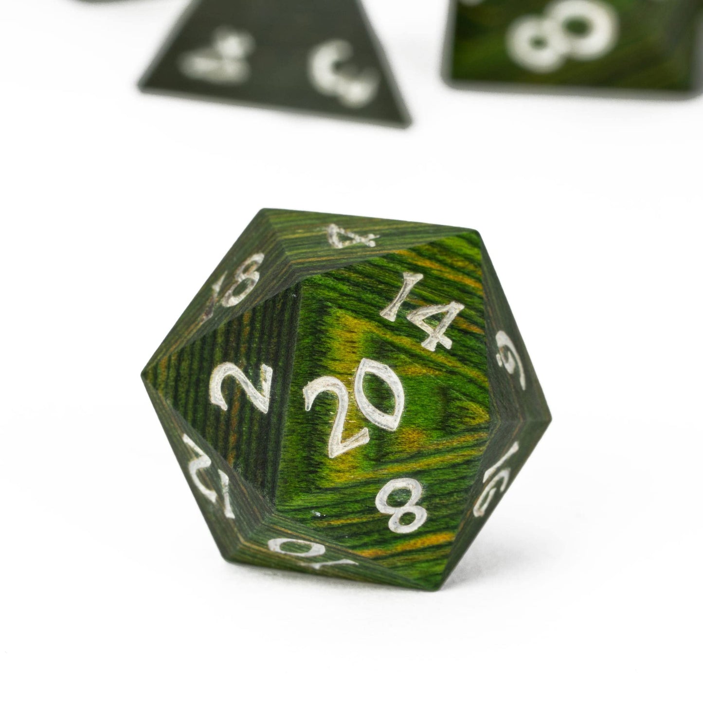 HDdais 7PCS DND Dice Set Green Wood D&D Polyhedral Dice with Metal Box for Dungeons and Dragons Role Playing Tabletop Games (Gra