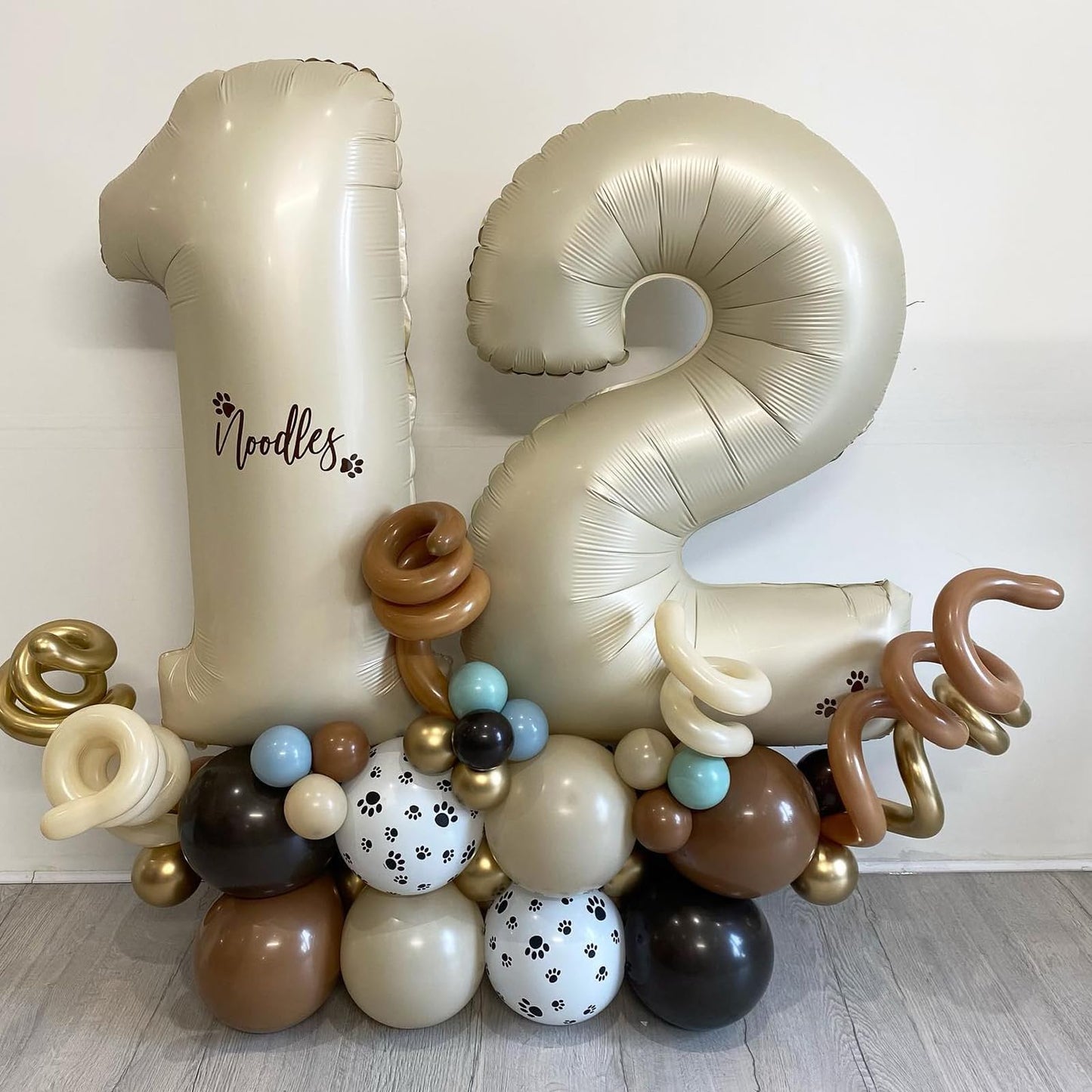 40 Inch Cream Number 2 Balloon, Beige Large 2Nd Birthday Balloons, Digital 2 Cream White Giant 2 Foil Balloon Helium For Boys Gi