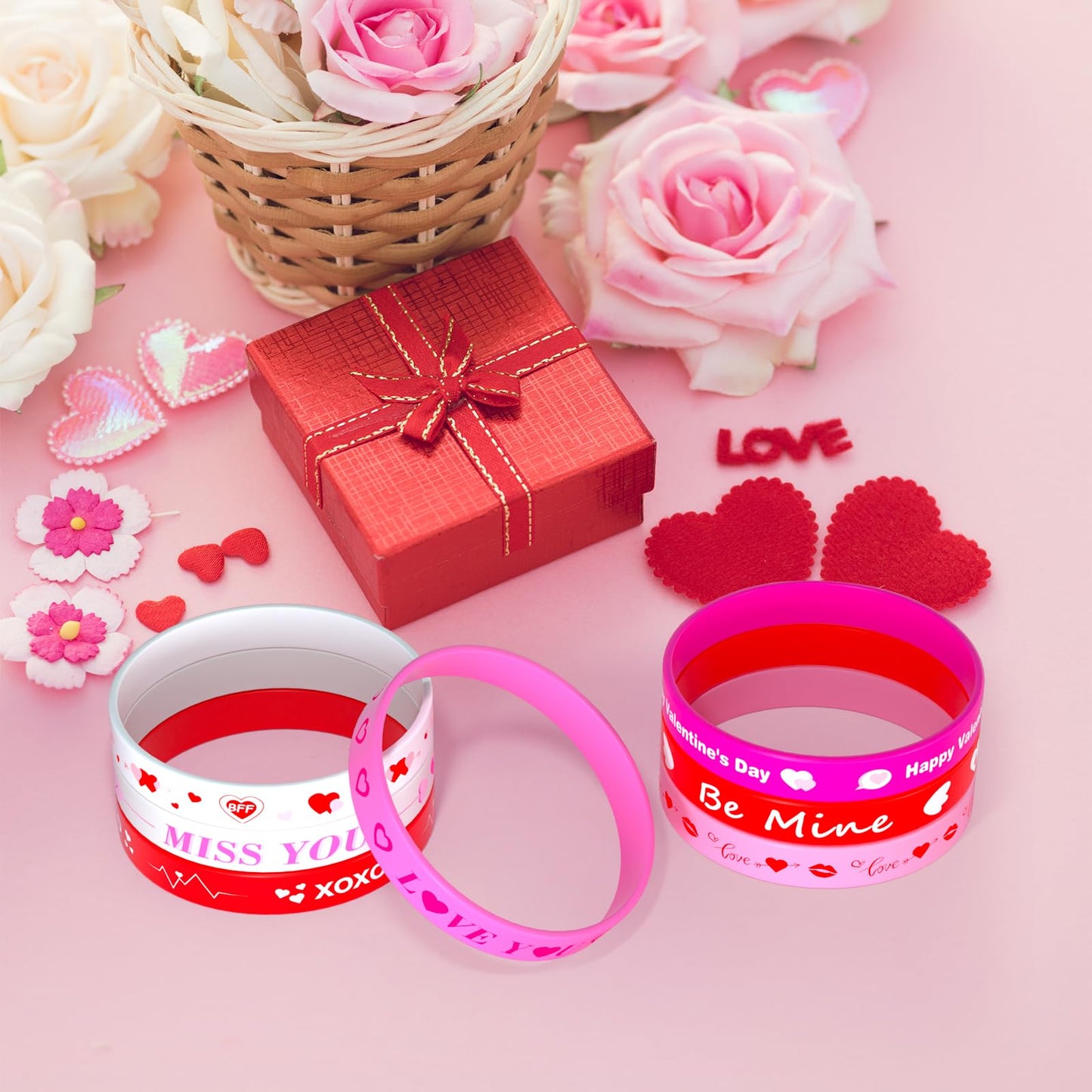 Neburora 40 Pieces Valentine'S Day Silicone Wristbands Pink Red Heart Rubber Bracelets For Valentine'S Gift Party Decoration Fav