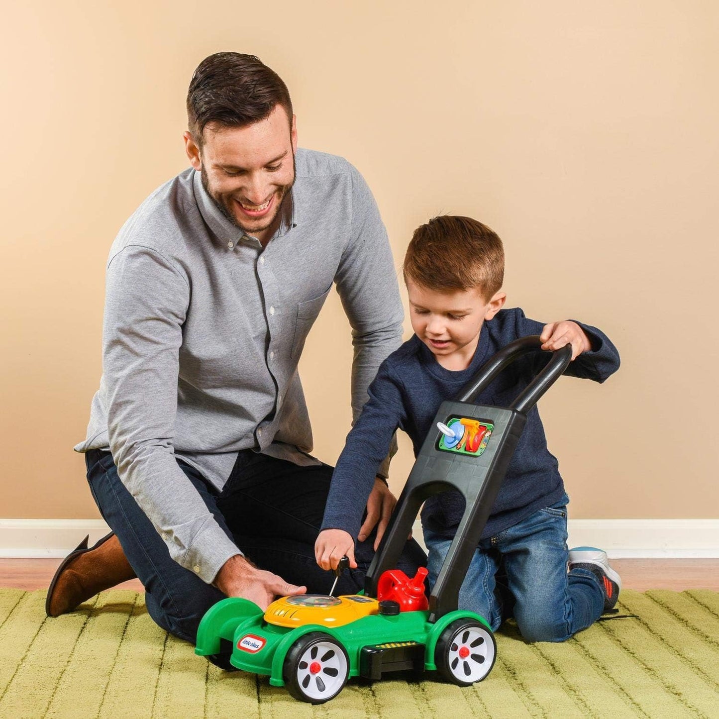 Little Tikes Gas 'N Go Mower Kids Toys For Toddlers Boys Girls Age 18 Months And Older, Indoor Outdoor Push Gardening Summer Toy Gifts For Birthday