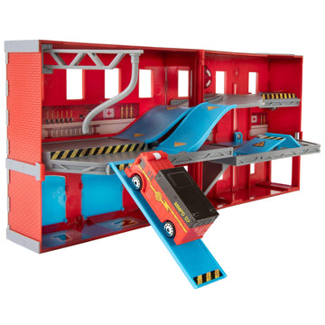 Micro Machines Core Playset, Fire And Rescue - Expandable And Connectable To Other Mm Sets, Includes One Exclusive Vehicle - Col