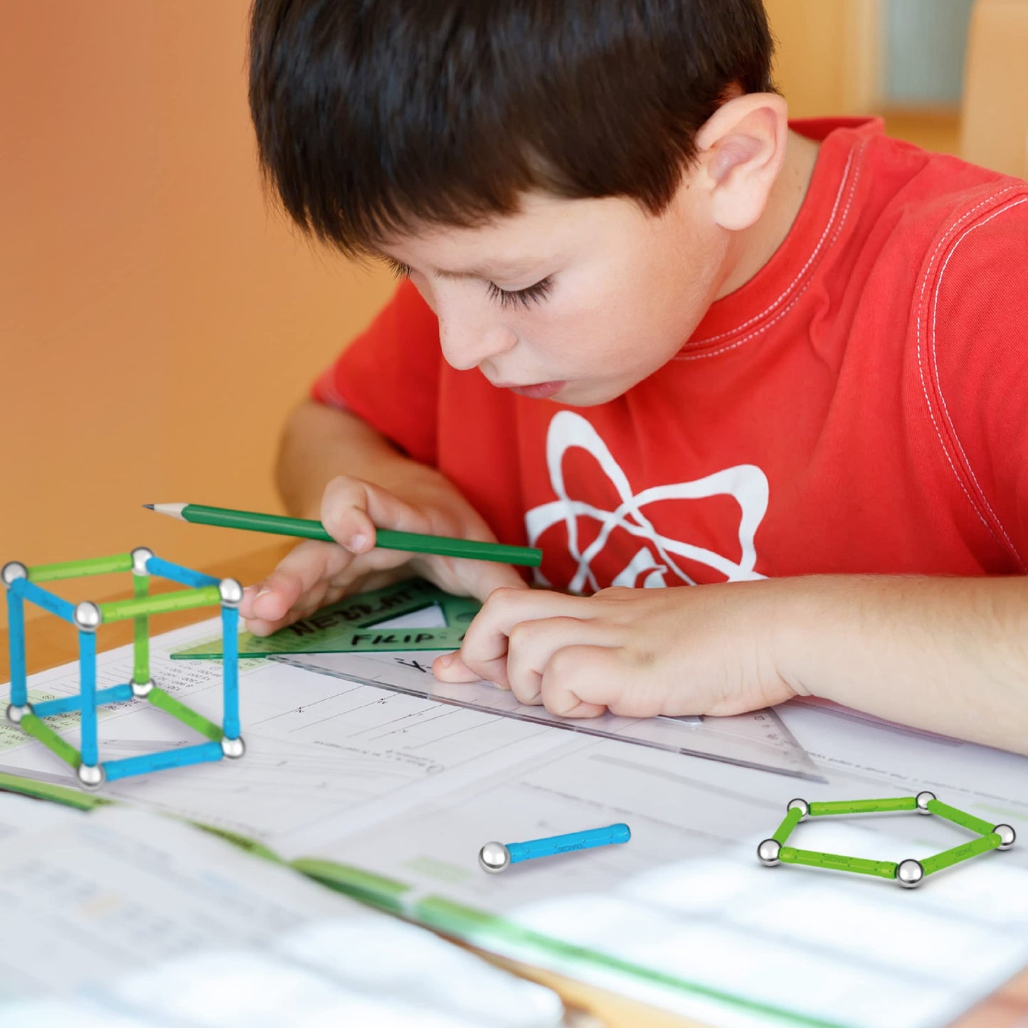 Geomag Magnetic Toys Classics 25-Piece Building Set For Kids Ages 3-99 | Swiss-Made Stem & Steam Authenticated Educational Toy Made From 100% Recycled Plastic | Creative Learning Play