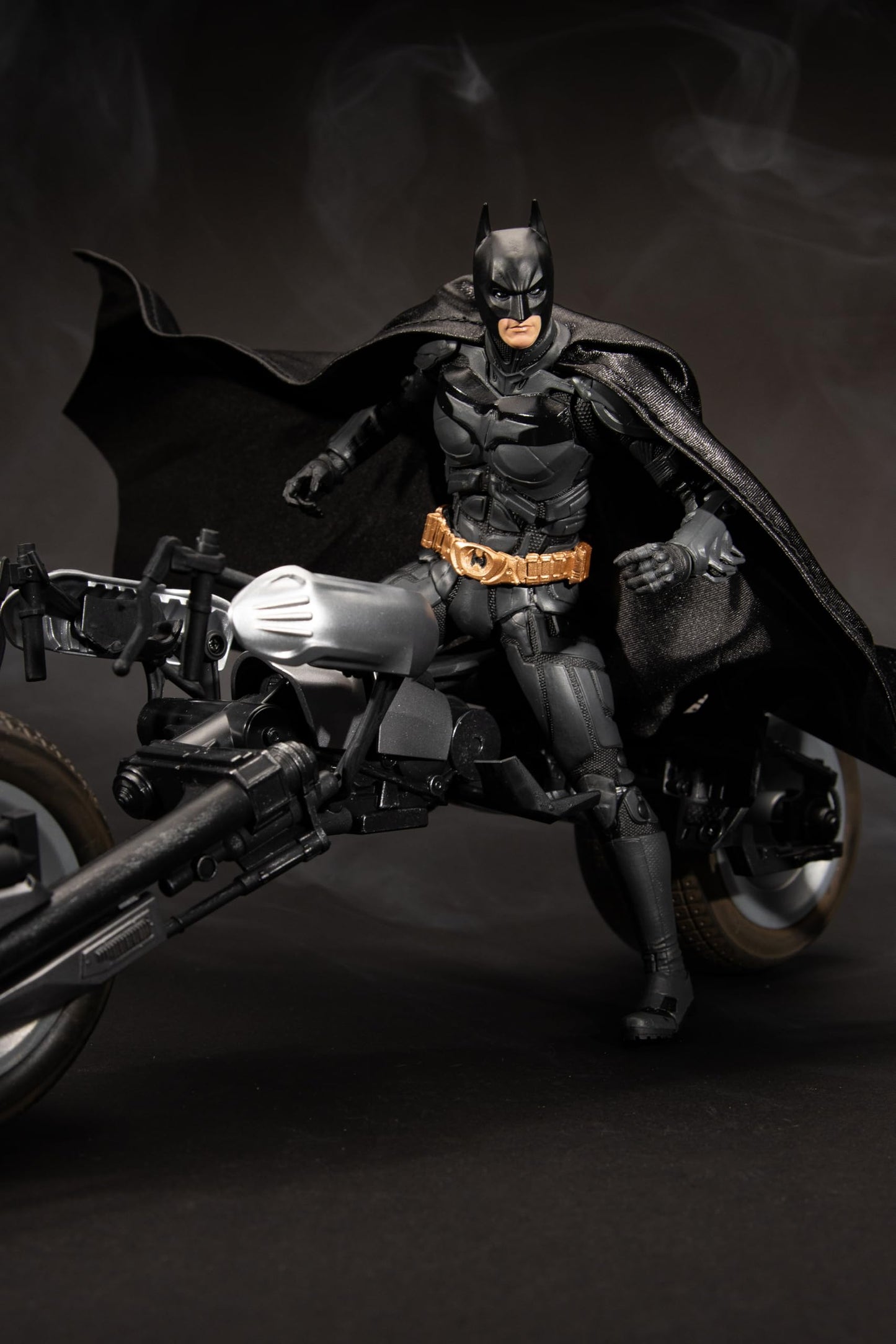 McFarlane The Dark Knight DC Multiverse Action Figure with Vehicle Batman & The Batpod 18 cm
