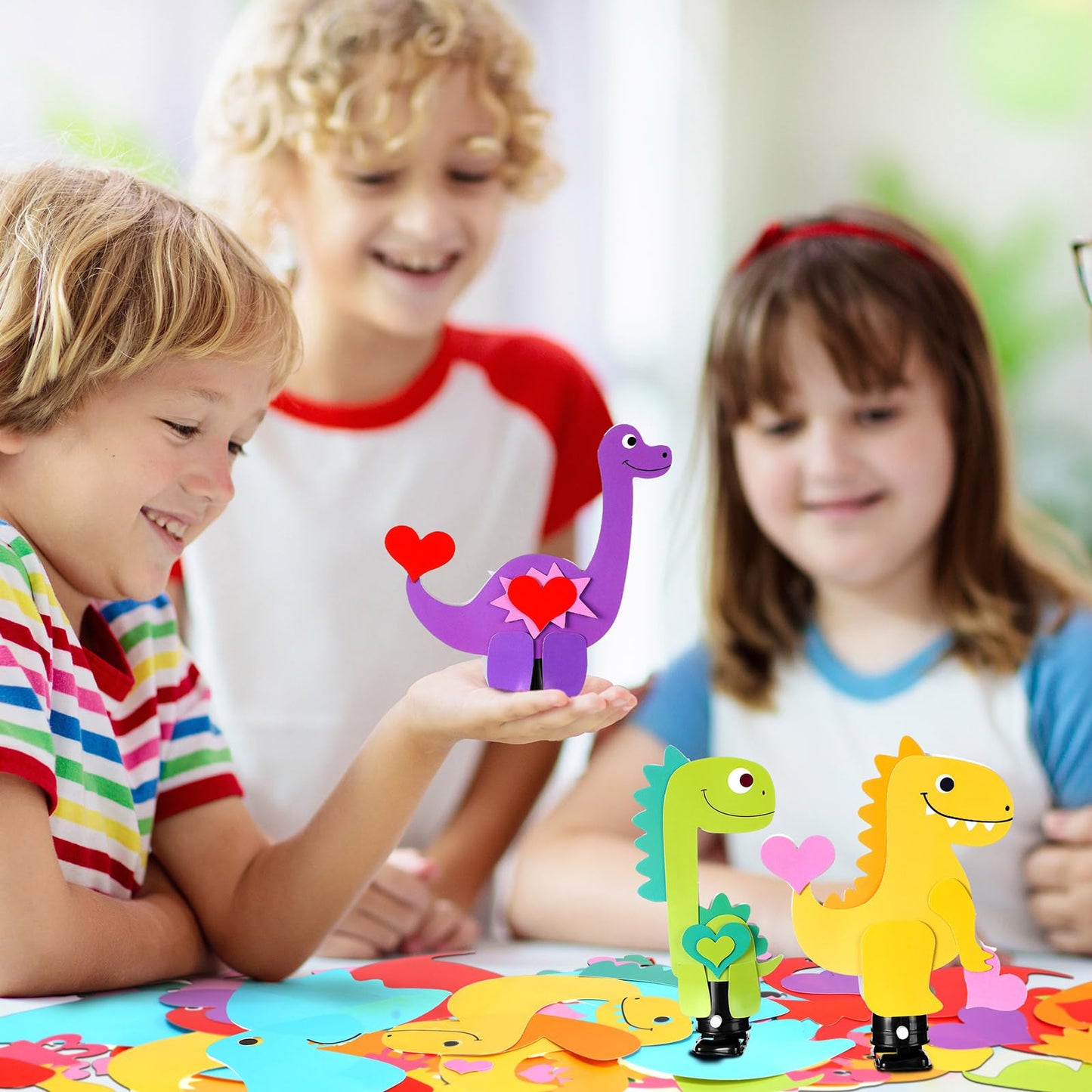 Menkxi 18 Pcs Valentine Dinosaur Craft Kit for Kids Wind up Valentine Dinosaur DIY Paper Craft Kits for Classroom Exchange Gifts