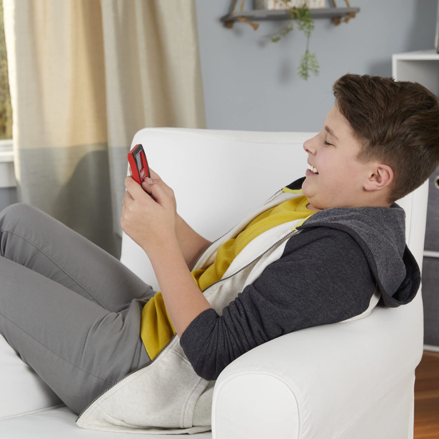 Hasbro Yahtzee Handheld Digital Game