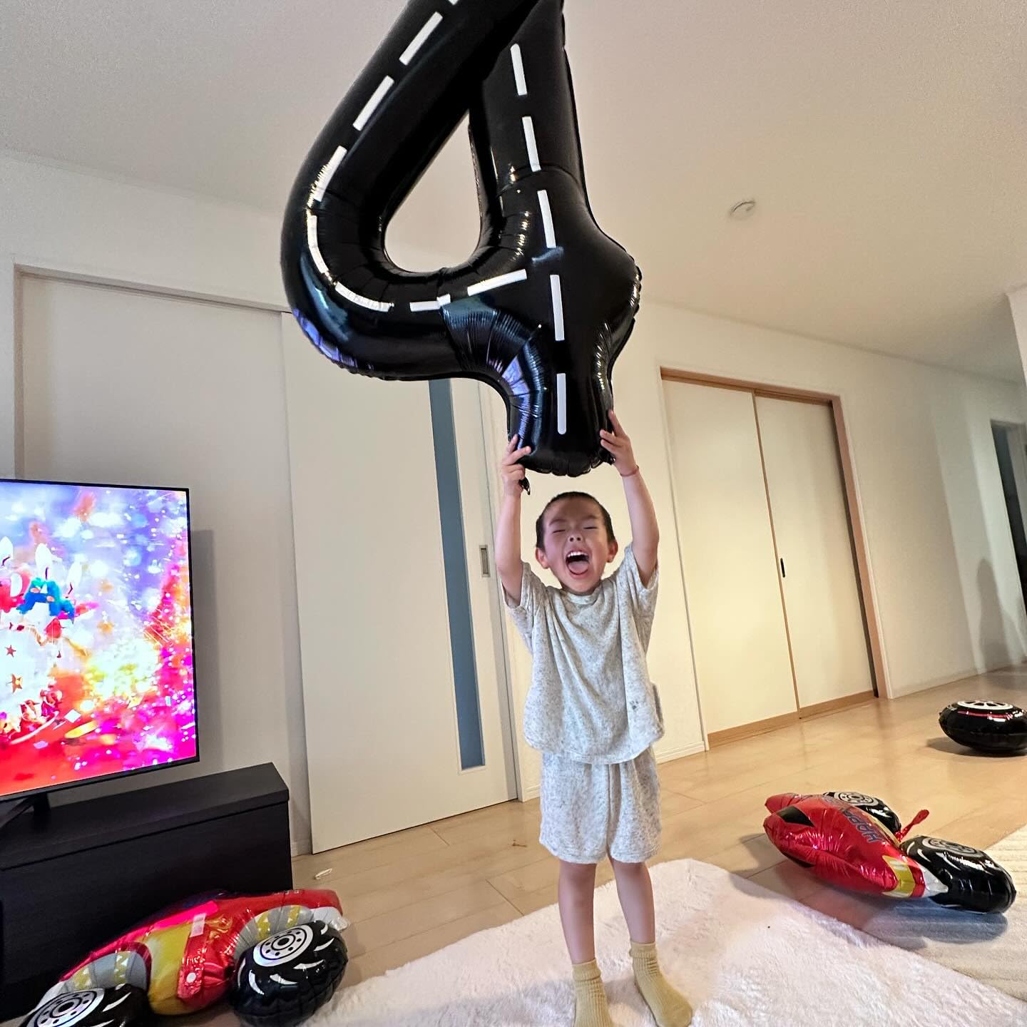 Race Car 4 Balloon, Number Balloons 40 Inch, 4Th Black Party Decorations, Racecar Birthday Decorations Four Large Numbers For Pa
