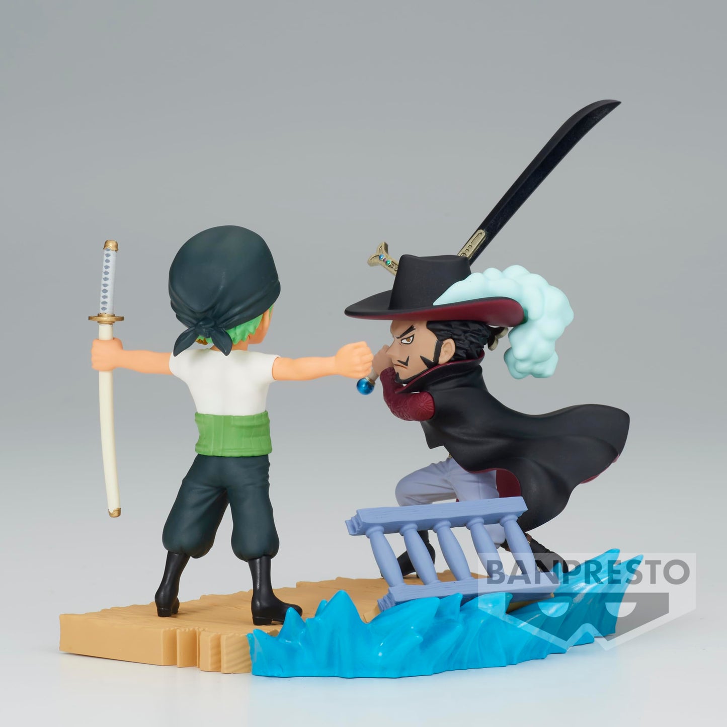 Banpresto One Piece Log Stories Figure - Roronoa Zoro vs Dracule Mihawk - BPR88603 - Plastic - Collectible