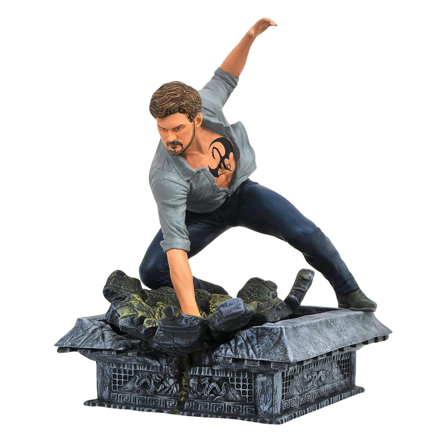 Diamond Select Toys Marvel Gallery: Netflix Defenders Iron Fist Pvc Figure 8 Inches