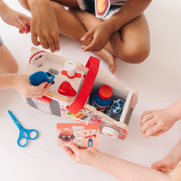 Melissa & Doug PAW Patrol Marshall's Wooden Rescue EMT Caddy (14 Pieces) - PAW Patrol Take-Along Pretend Play First Responder Re
