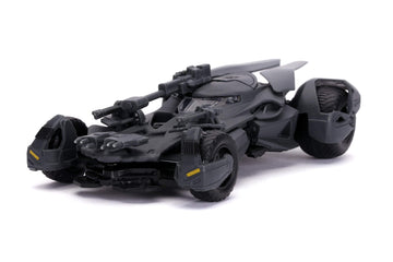Jada Toys Dc Comics Justice League Batman & Batmobile 1:32 Die - Cast Vehicle With Figure,Black