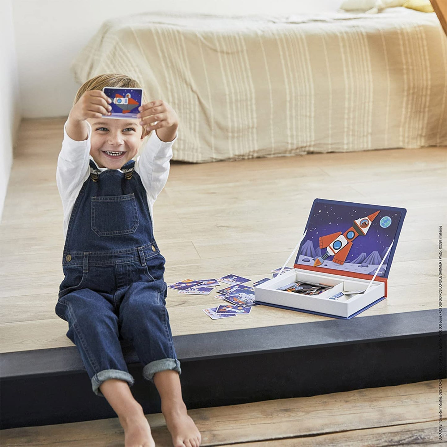 Janod - MagnetiBook Universe - 70 - Part Educational Magnetic Game Teaches Fine Motor Skills and Imagination - Suitable for Age