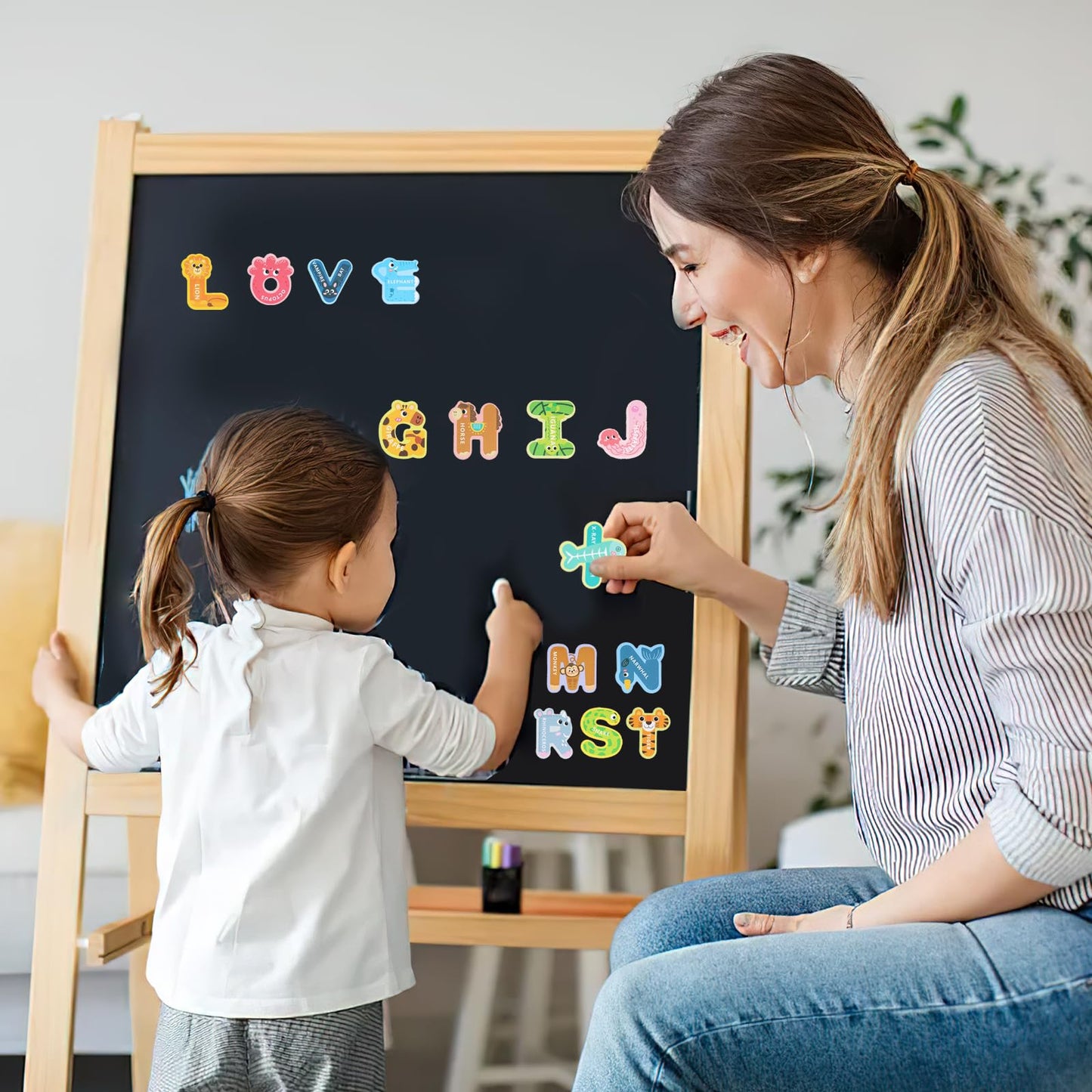 Lovestown 26Pcs Large Size Magnetic Letters, Cute Animal Alphabet Abc Magnets Colorful Uppercase Animals Toys Set For Fridge Educational Spelling Learning Games Kids Toddlers