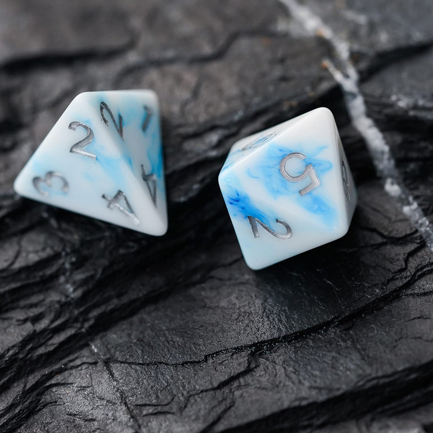 Hddais Polyhedral Dice Sets 7-Die Rpg White Dnd Dice For Dungeons And Dragons Role Playing Games And Tabletop Game (White Blue)