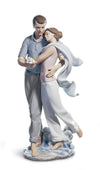 Lladró Couple Figure You'Re Everything To Me In Glossy Porcelain In Pastel Colors. Decorative Figure Of Lovers.