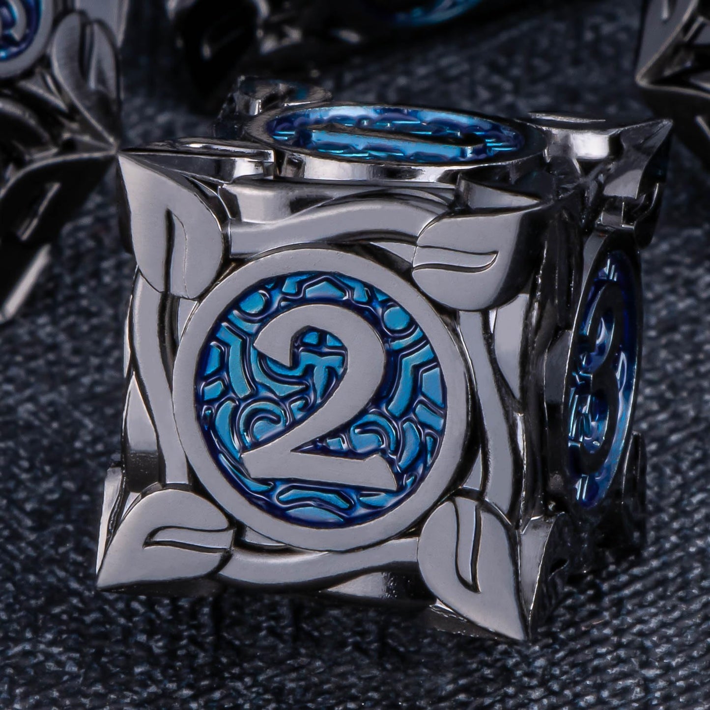 Kerwellsi Metal Dnd Dice Set D&D, 7Pcs Nature Vines Leaf Dungeons And Dragons Role Playing Dice With Gift Box, Black Blue Polyhe