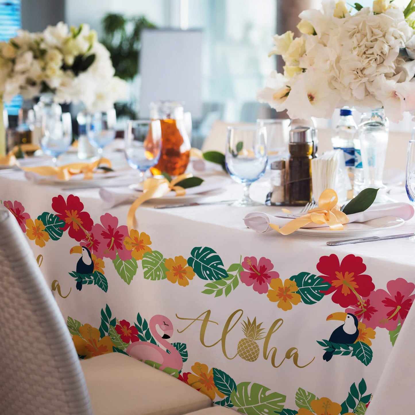 Tropical Luau Party Supplies Flamingo Disposable Tablecloth Plastic Waterproof Table Cover for Hawaiian Beach Party Decorations,