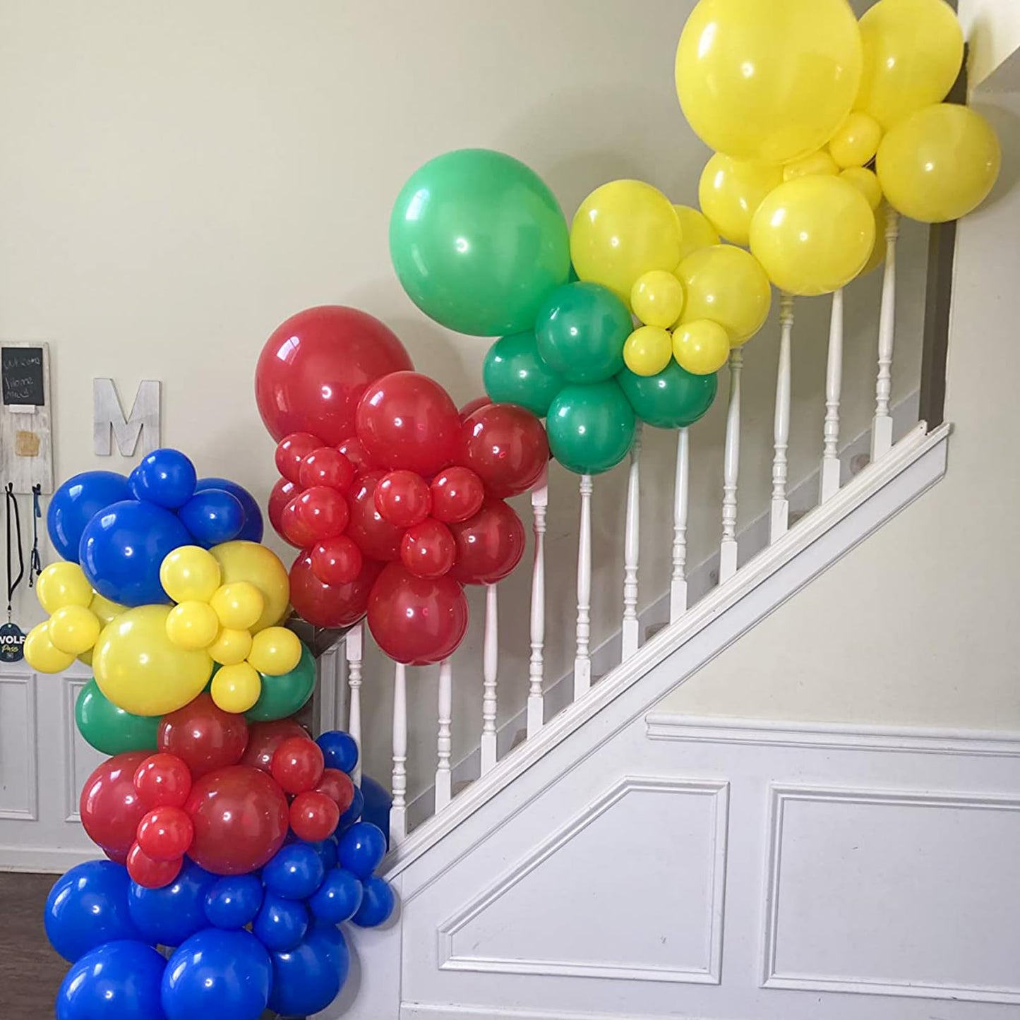 Red Yellow Blue Balloons, 12 Inch Carnival Circus Balloon, Matte Blue Yellow Red Green Balloons With Colourful Confetti Balloons