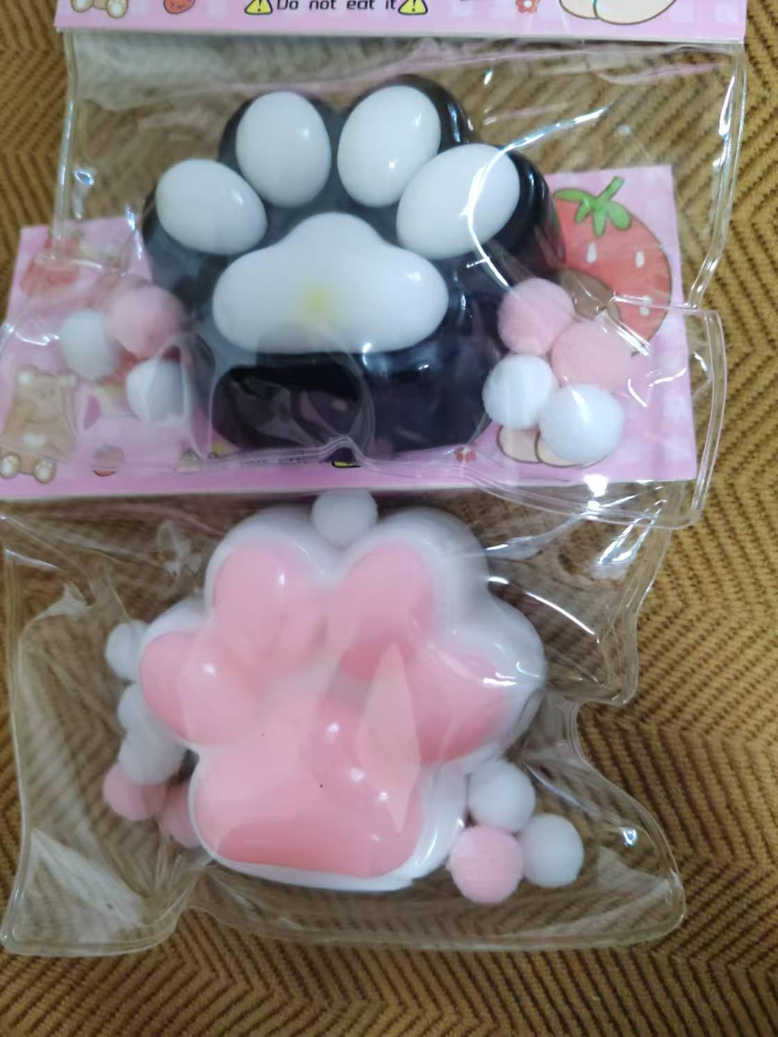 2Pack Taba Squishy Cat Paw Toy, Soft Taba Squishy no Fur Stress Relief Sensory Toys for Kids Christmas Party Favors, Cat Paw Qui