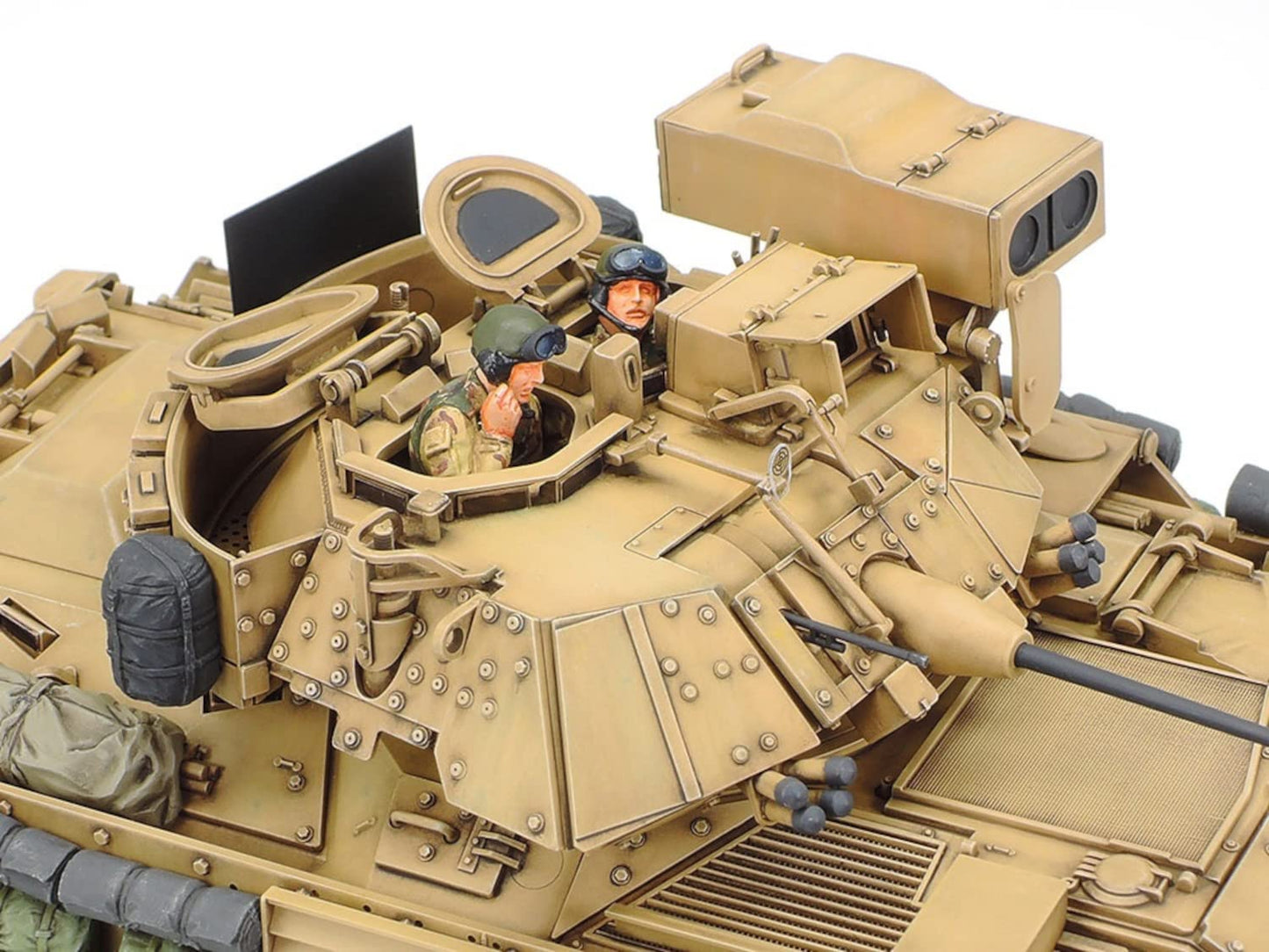 TAMIYA 1:35 Desert Storm U.S. M2 A2 Bradley IFV Model 300035264, Multicolor, Plastic, 19.3 cm