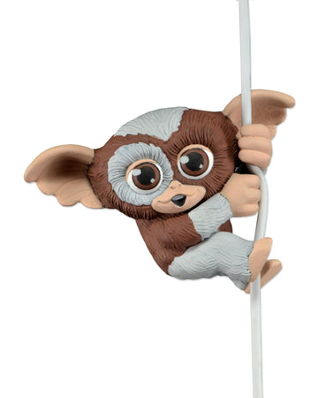Neca Gremlins Gizmo 2' Scaler Figure