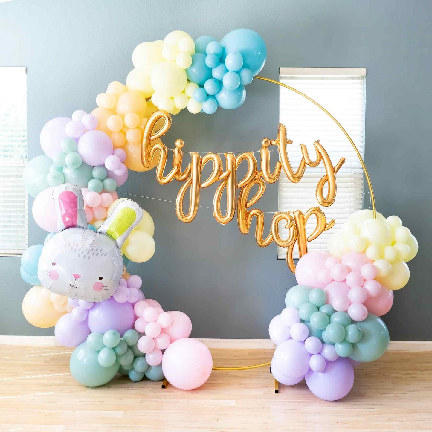 Voircoloria 130Pcs Pastel Balloons Different Sizes 18'' 12'' 10'' 5'' Macaron Latex Balloon Garland Arch Kit For Birthday Easter