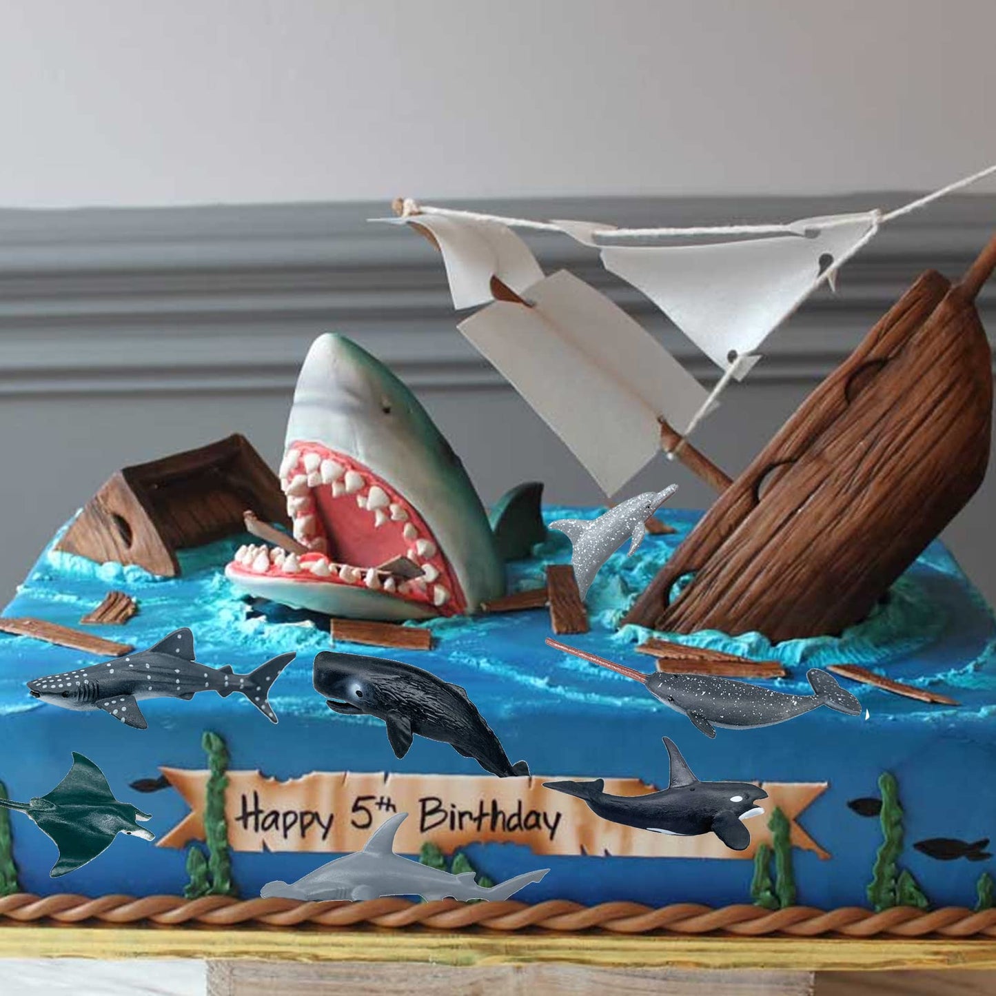 Higherbros Sharks Figures Sea Animals Whale Toys Set Ocean Animal Action Figures, Great For Kids Bath Toys, Beach Toys, Cake Top