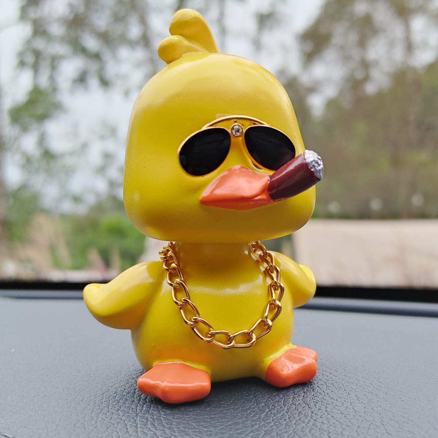 Mumyer Cool Yellow Duck Car Ornaments Funny Duck Car Toy Dashboard Decorations Shaking Head Doll For Car Auto Interior Decor Acc