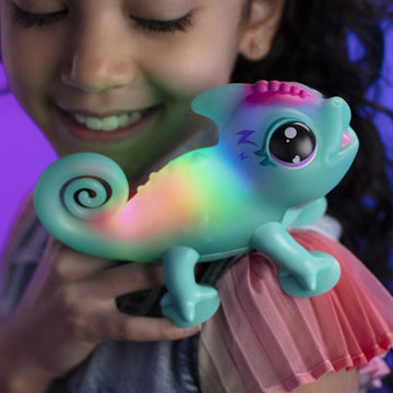 Little Live Pets - Sunny The Bright Light Chameleon Interactive Color Change Light Up Toy, 30+ Sounds & Emotions, So Many Moods, Repeats Back, Beat Detection (Batteries Included, For Kids Ages 5+)