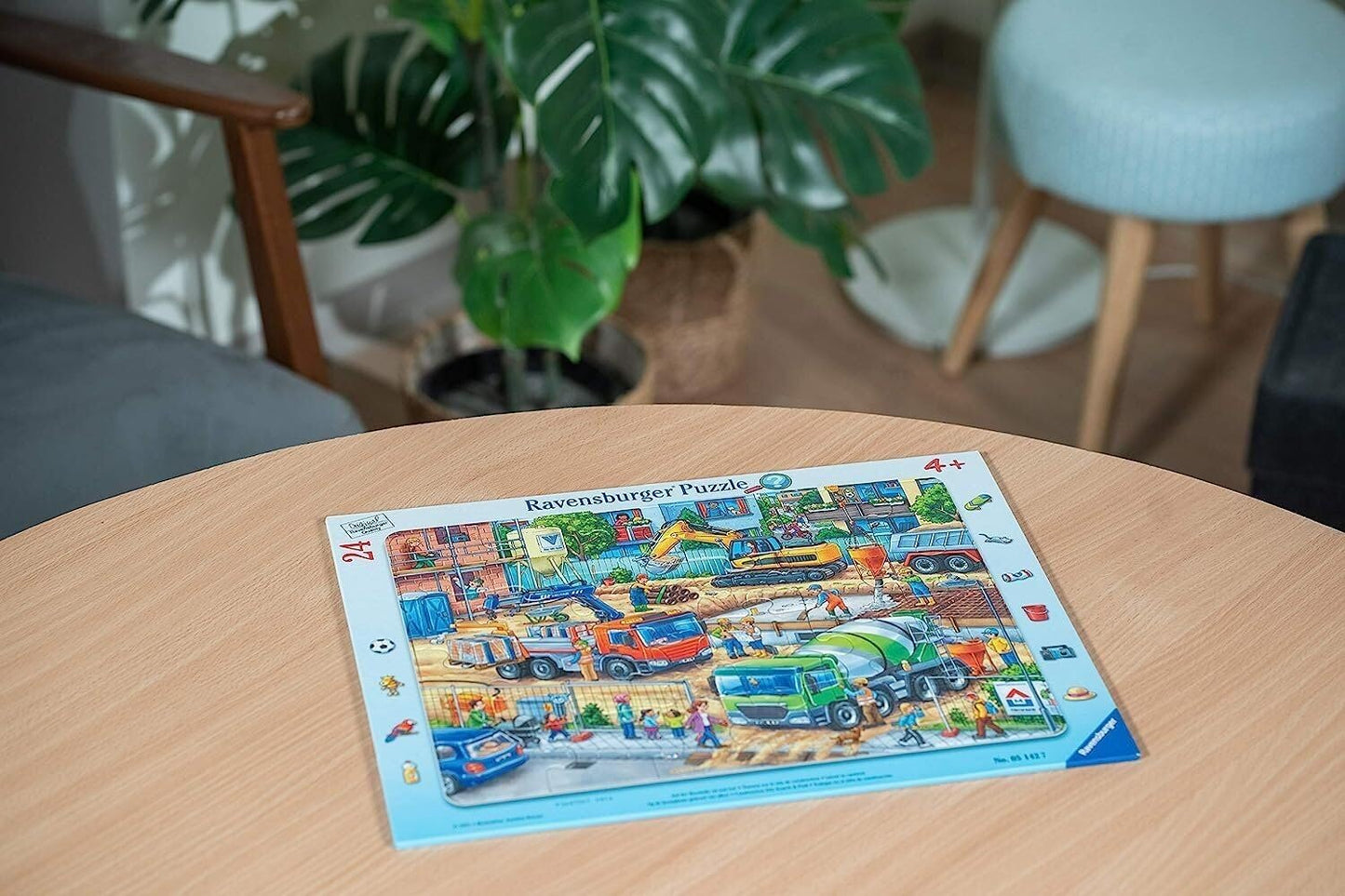 Ravensburger 05142 Children's Puzzle - Busy Construction Site, 24 Pieces, Cardboard, Teal/Turquoise Green