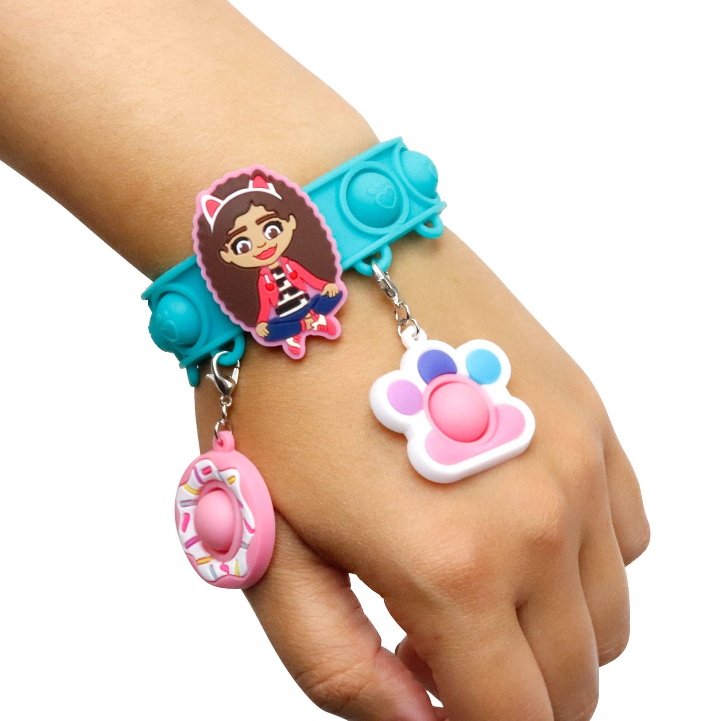 Tara Toys DreamWorks Gabby's Dollhouse Pop-Eeze Bracelet Activity, Multi