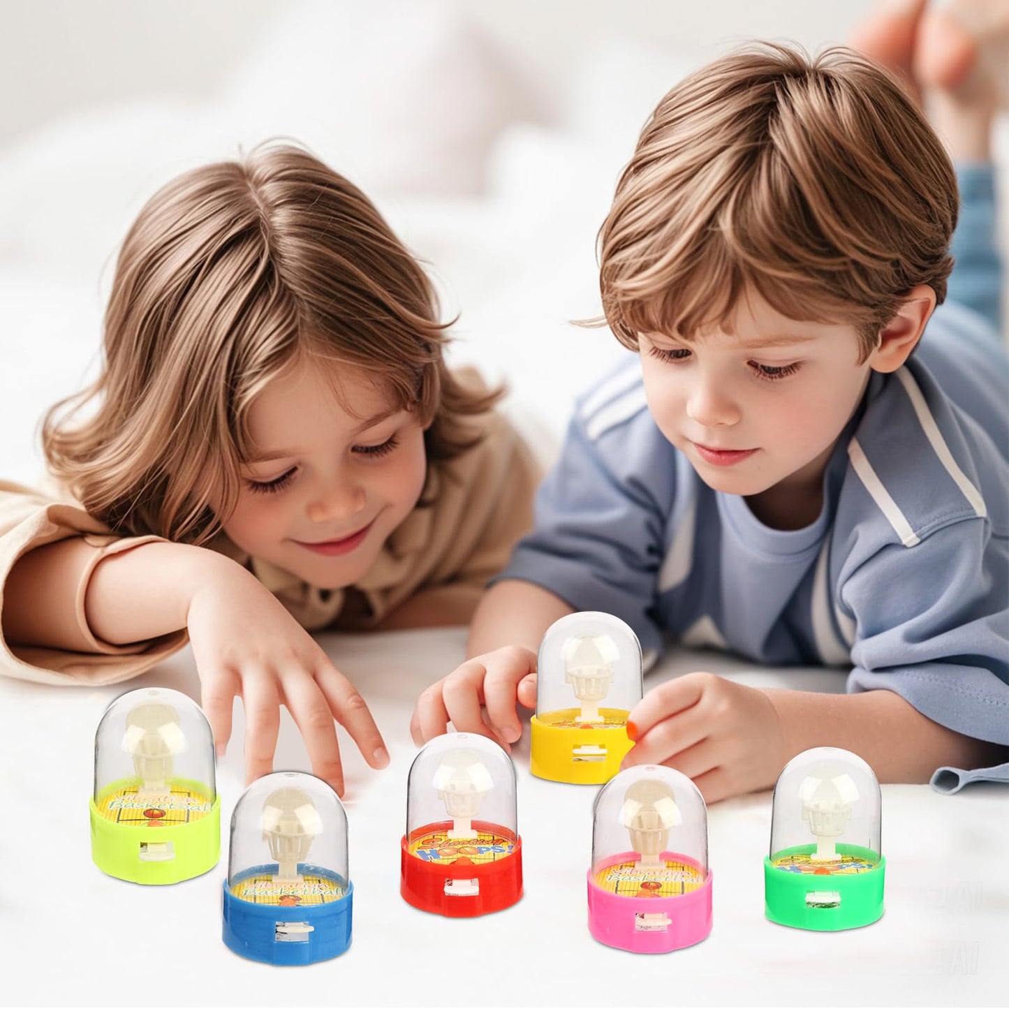 Zasnynua 32 Pack Mini Finger Basketball Toys, Fun Handheld Basketball Shooting Games Desktop Fidget Game, Party Favors Decoratio