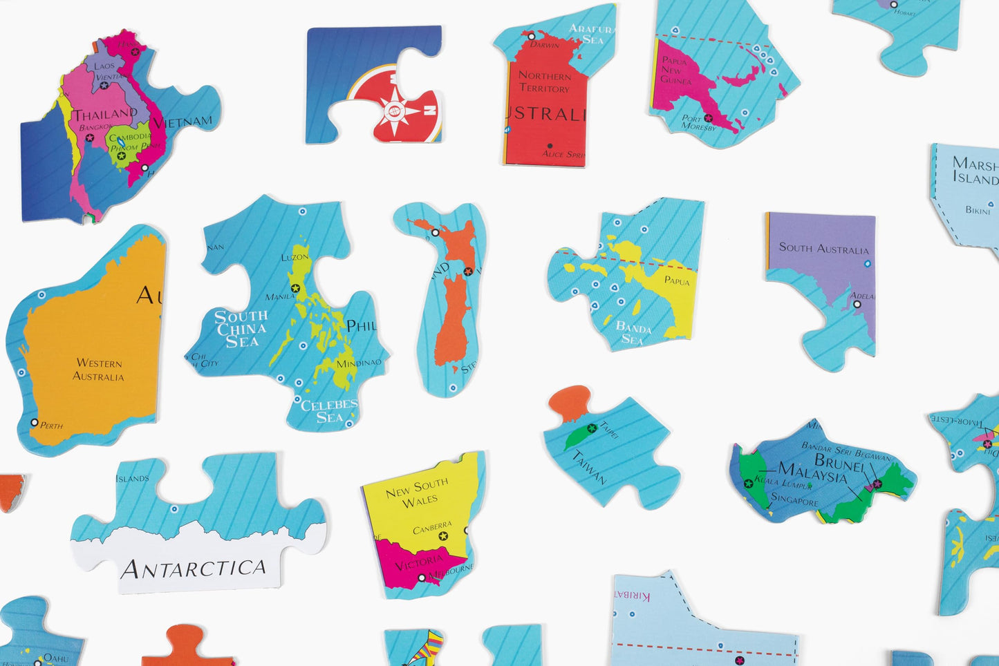 Geotoys Geopuzzle, Australia & Oceania Shaped Jigsaw Puzzles, 70 Pc Geography Puzzle, Geography Game, Map Puzzle - Jigsaw Puzzle