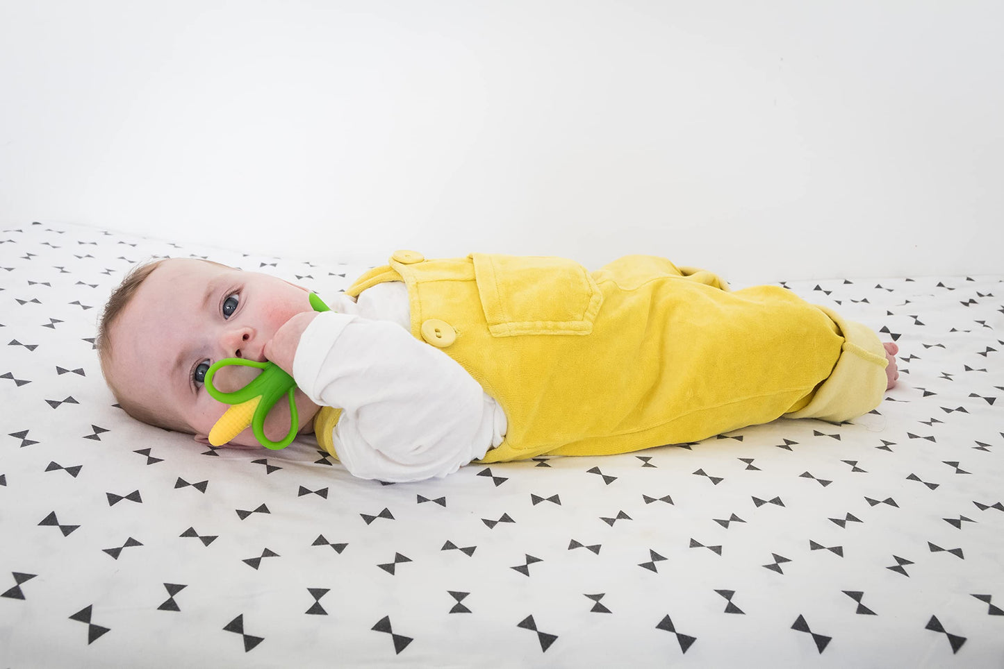 Nuby Soothing Corn Teether - 5 Inch Green Silicone Teether, Model 6867