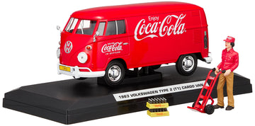 1963 Volkswagen T1 Coca Cola Cargo Van With Delivery Driver, Hand Cart And Coca Cola Cases 1/24 By Motor City Classics 424062