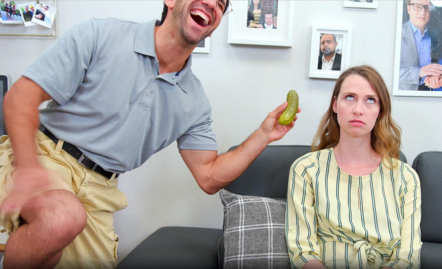 DR DINGUS Dad Joke Pickle Button - 100+ Hilarious Jokes - Perfect Gift for Father's Day or Family Fun