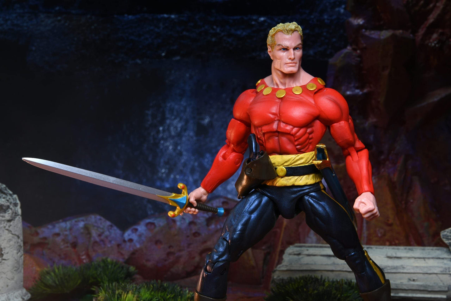 NECA King Features 7  Scale Action Figure - Original Superheroes Flash Gordon