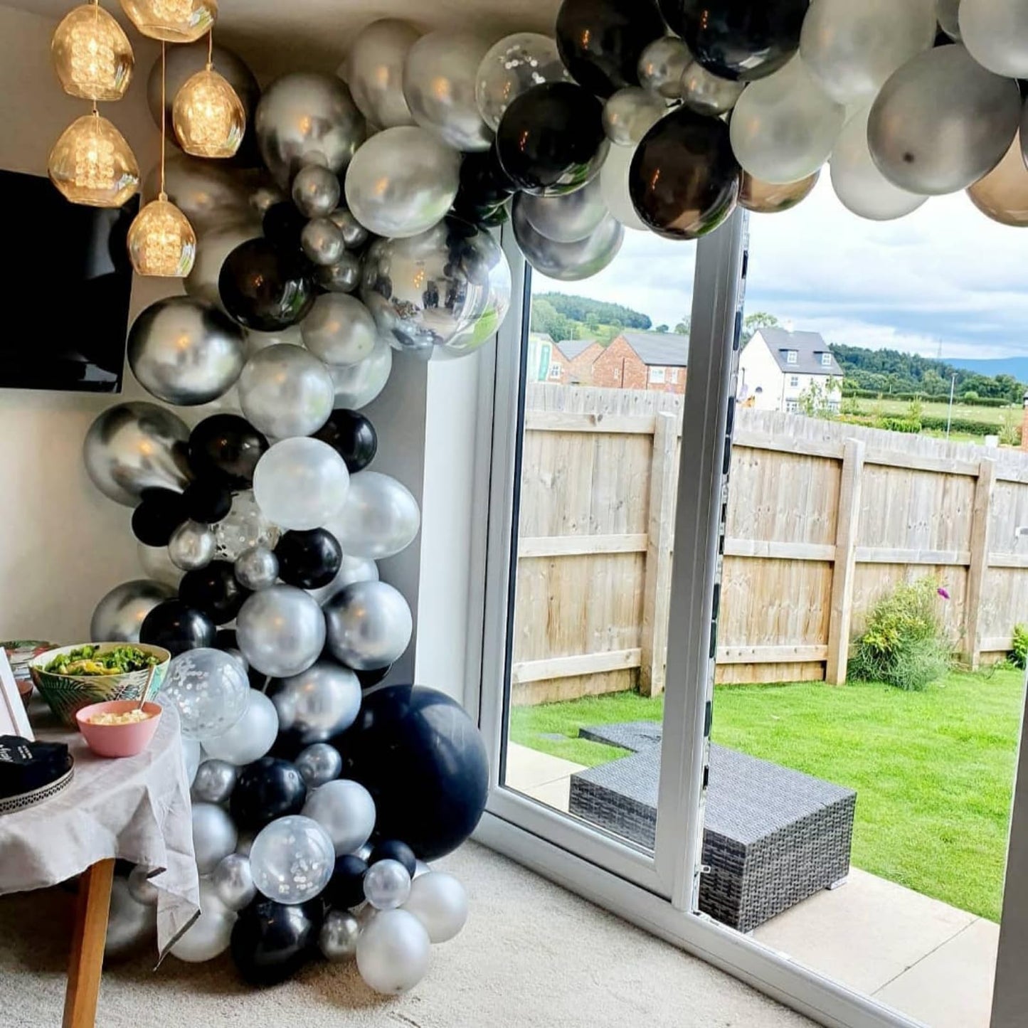 Black Silver Balloons, 60Pcs 12 Inch Black White Metallic Silver Balloons Set With Sliver Confetti Balloons Helium Latex Balloon