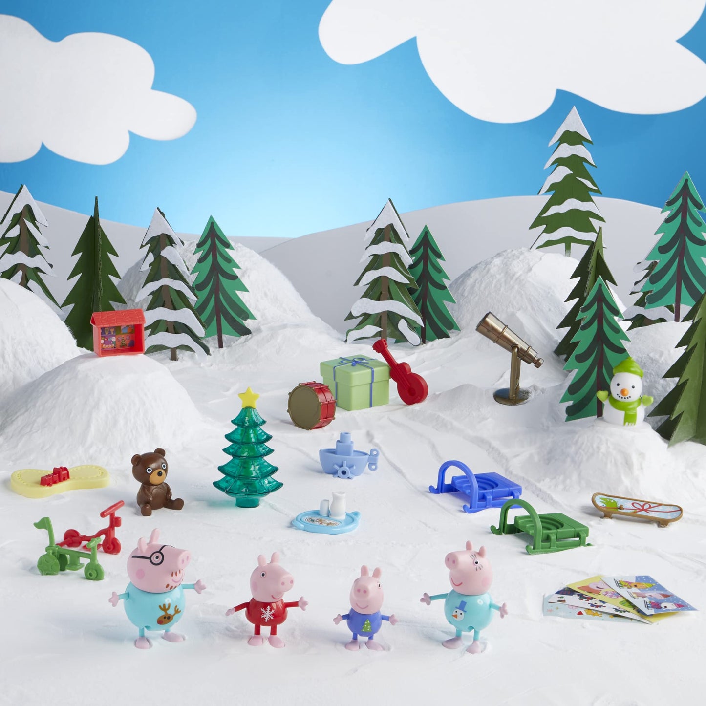 Peppa Pig Advent Calendar with 24 Surprise Toys & 4 Family Figures, Green, Model F5171, Ages 3 and Up