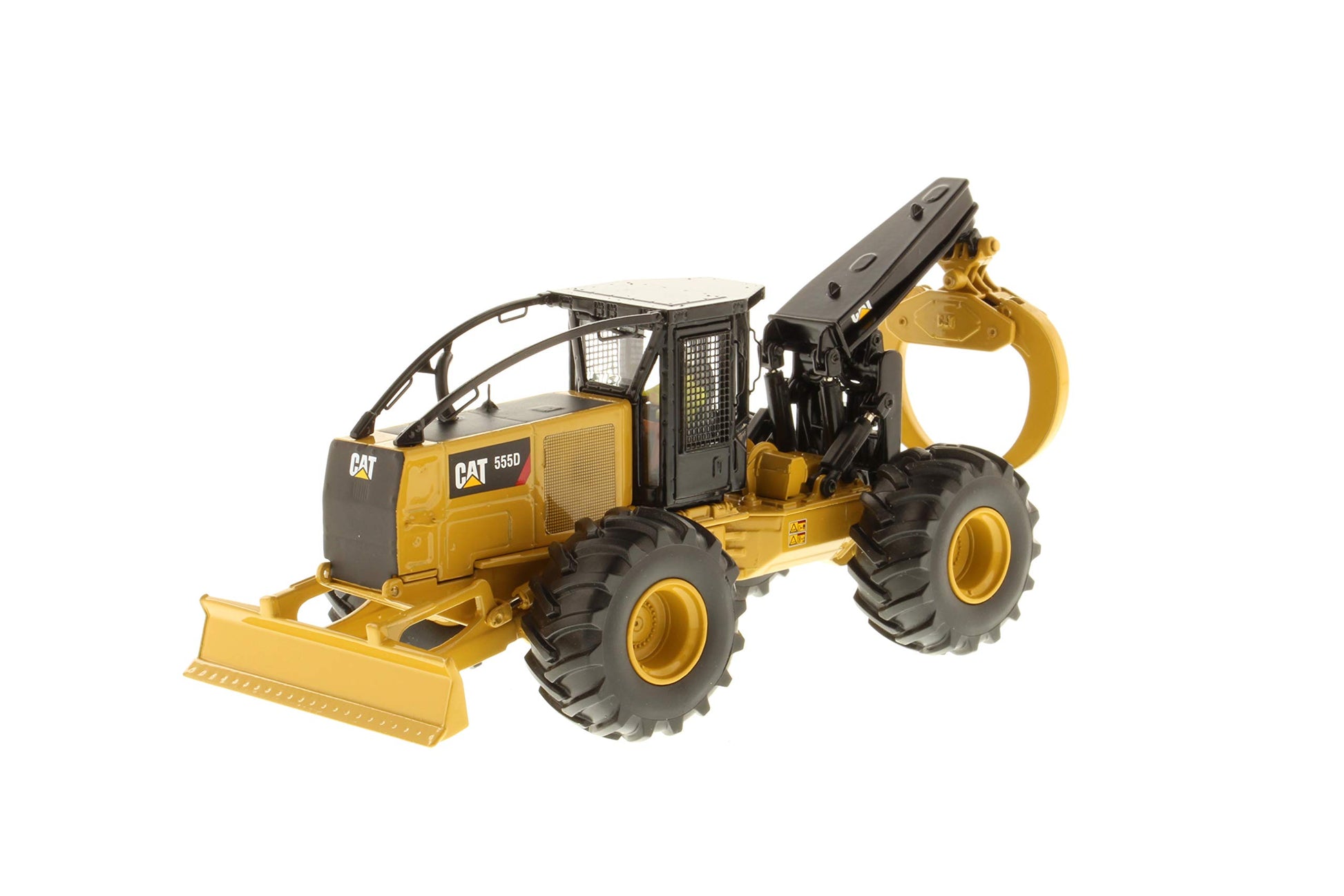 Diecast Masters Caterpillar 555D Skidder High Line Series Vehicle  7.29 x 3.03 x 2.68 inches