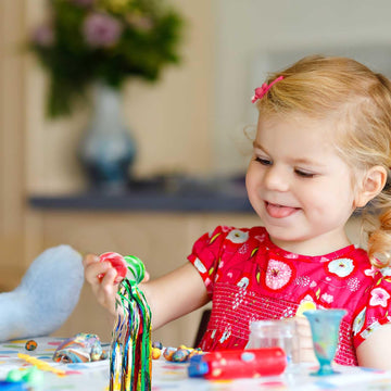 Hungdao 10 Pcs Bouncy Balls Party Favors for Kids Goodie Bags Filler Large Rubber Bouncy Balls with Colorful Streamers Rainbow P